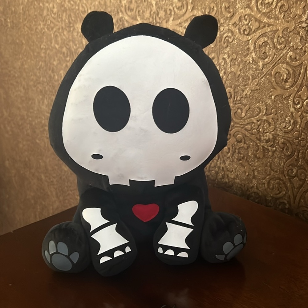 RARE Skelanimals hippo plush